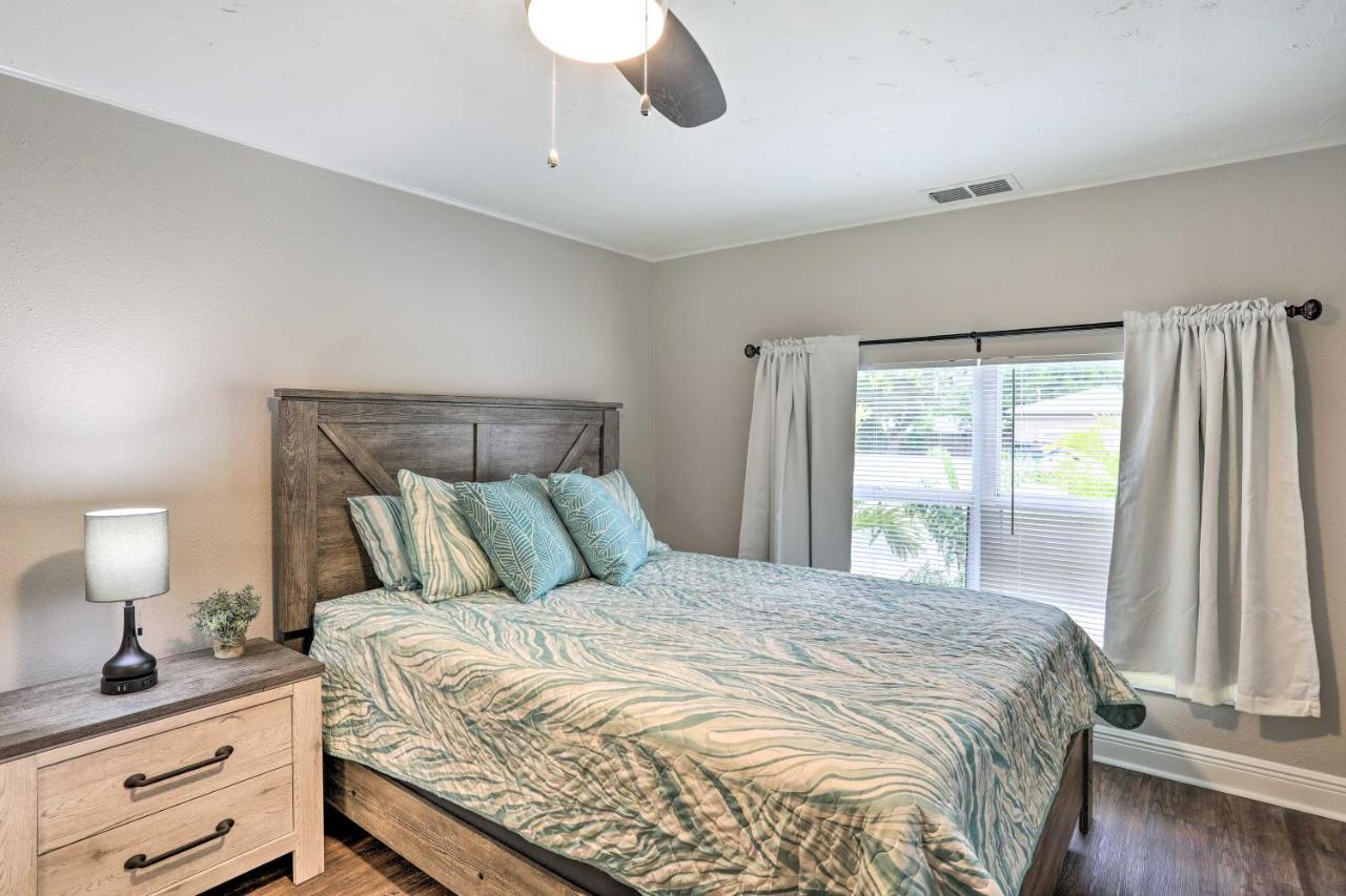 Pet-Friendly Gulfport Home Less Than 2 Mi To Beach Сейнт Питърсбърг Екстериор снимка
