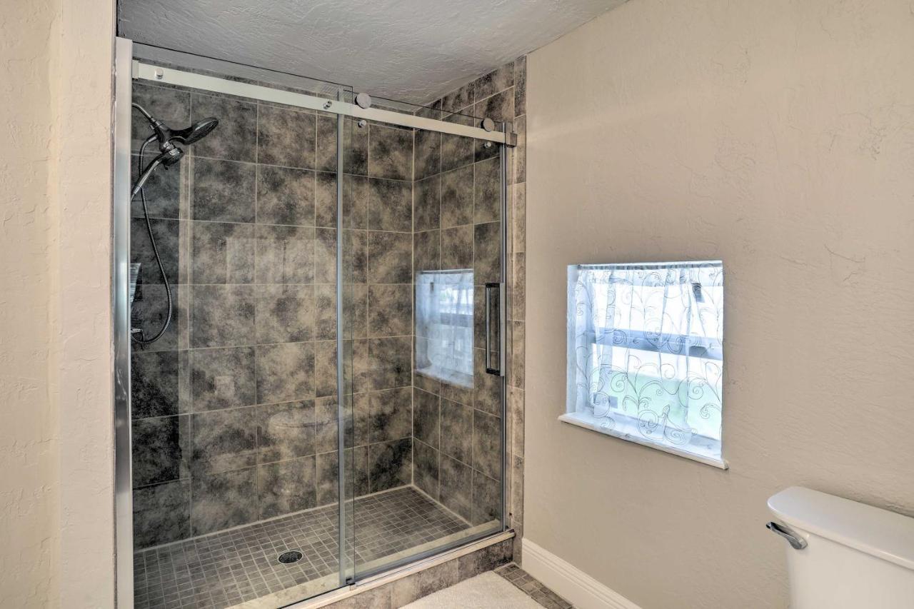Pet-Friendly Gulfport Home Less Than 2 Mi To Beach Сейнт Питърсбърг Екстериор снимка